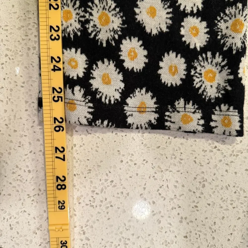 Free People Womens Daisy Print Black Knit Cropped Flare Pants 2 Boho Cottage